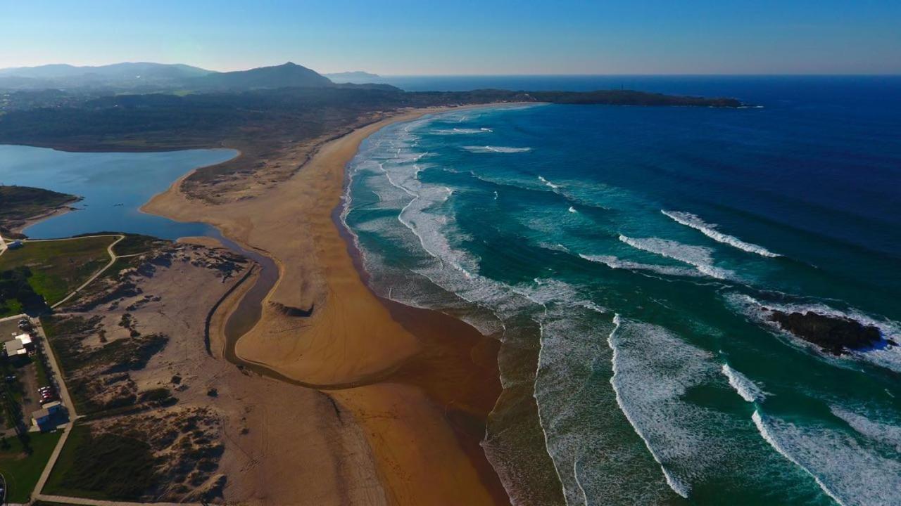 Valdoviño Beach Houseヴィラ エクステリア 写真